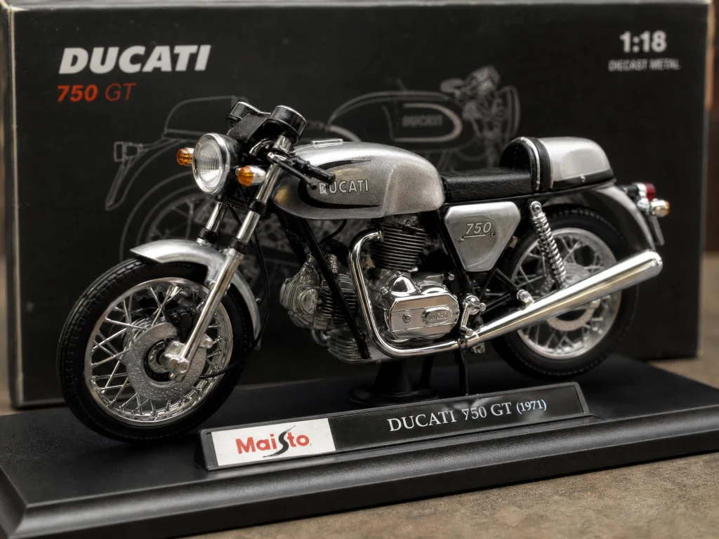 Maisto Ducati 750 GT 1971 1:18